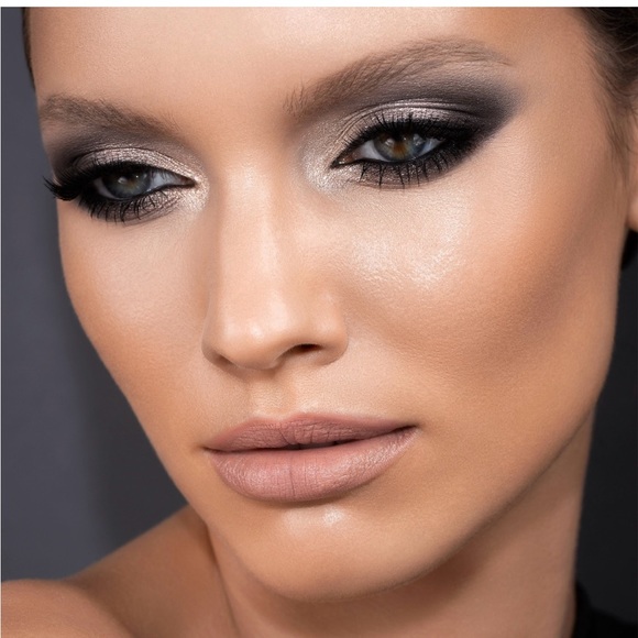 Natasha Denona full size glam palette - Picture 7 of 7